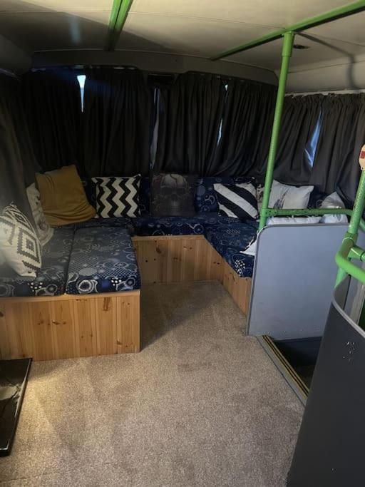 The Green Bus And The Lodge Woodstock Eksteriør billede